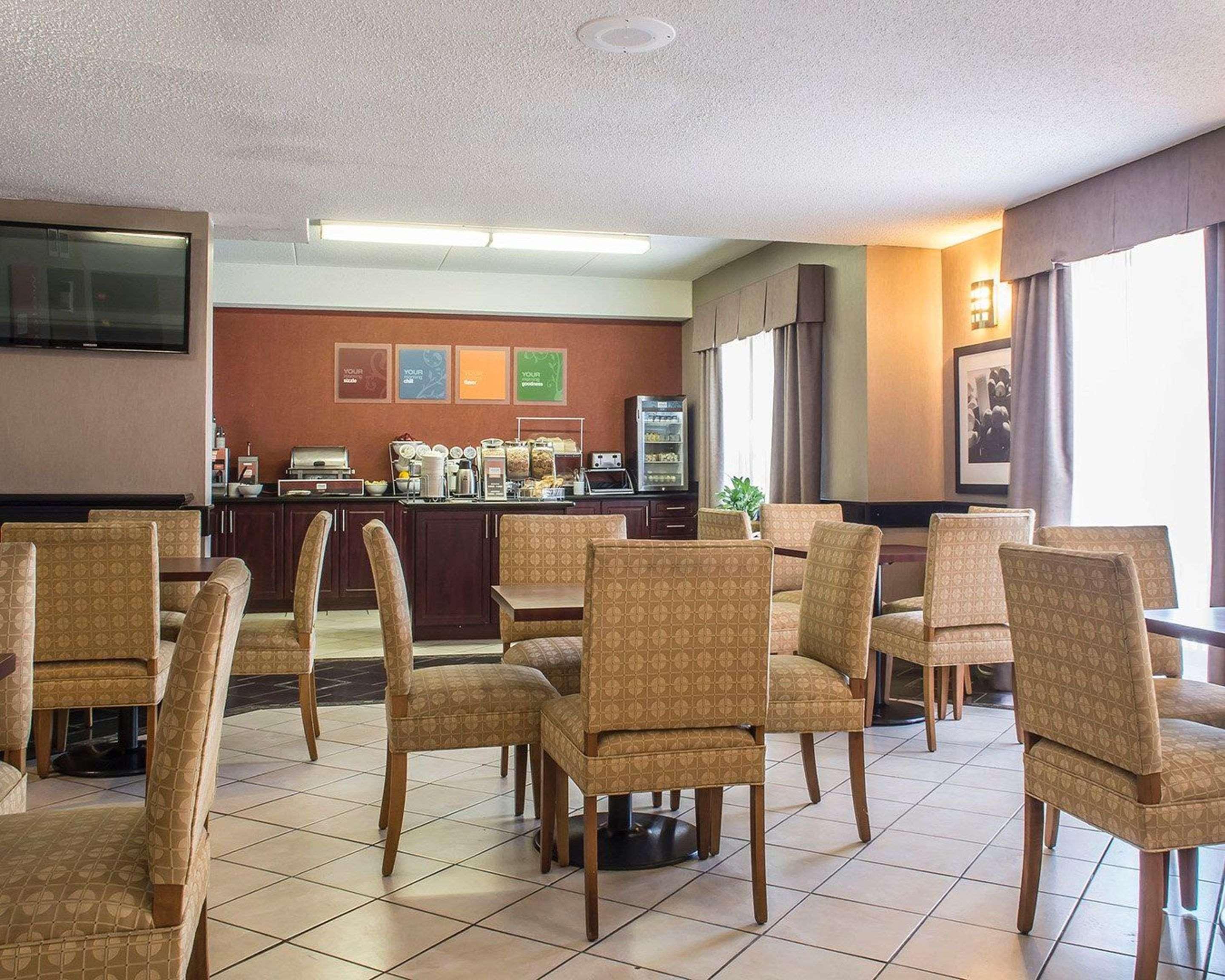 Comfort Inn Port Hope Buitenkant foto