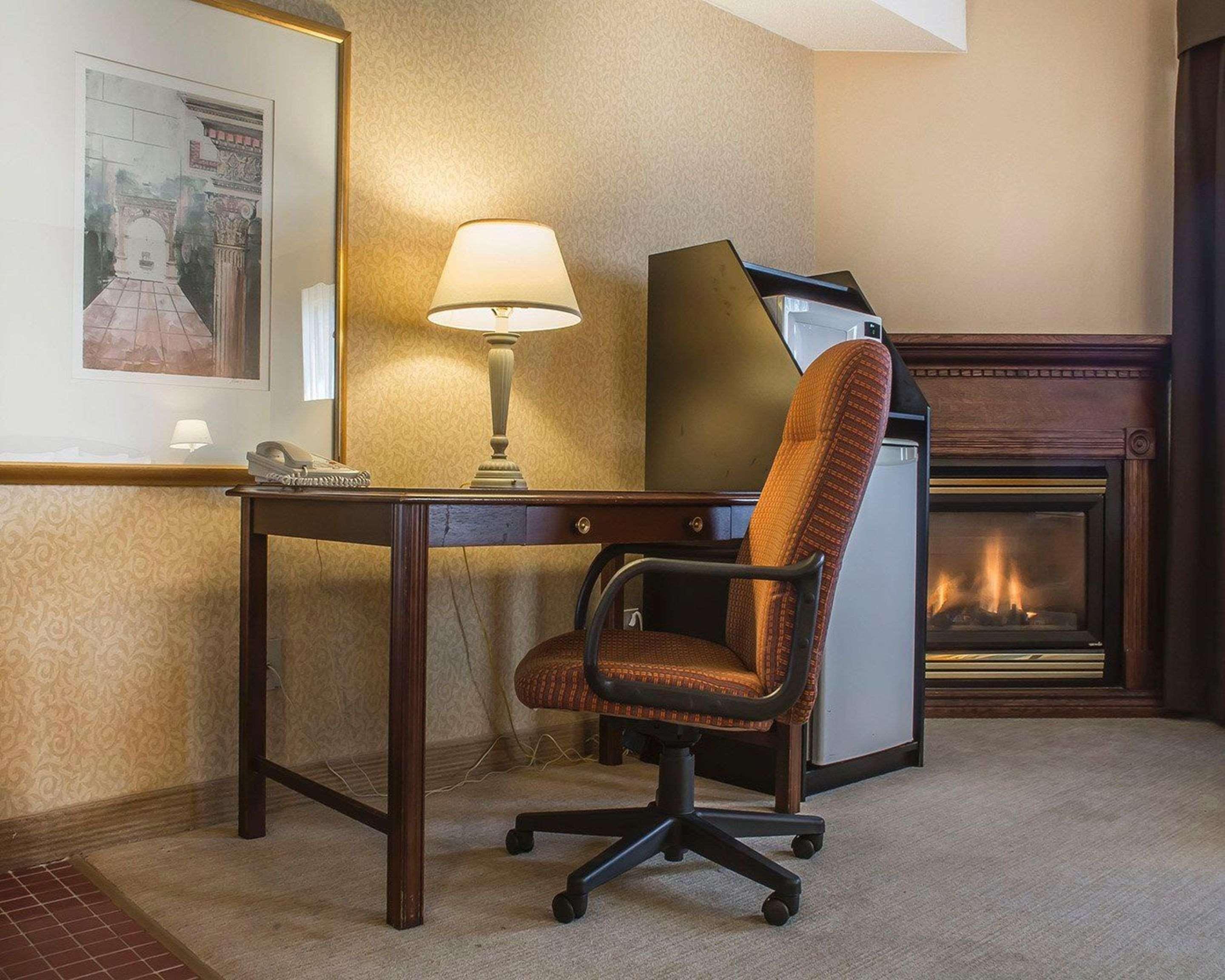 Comfort Inn Port Hope Buitenkant foto